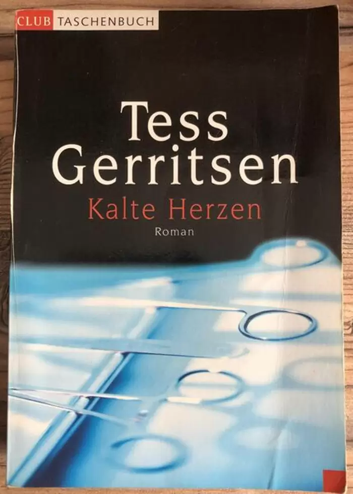 1€ B 808 - Kalte Herzen - Tess Gerritzen - Roman