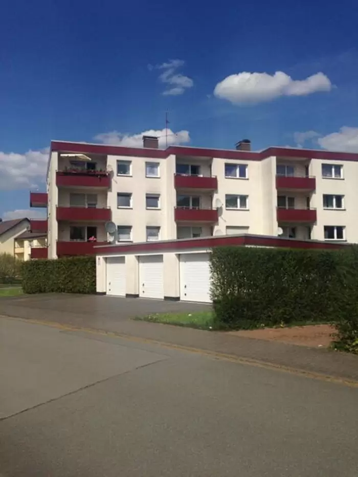 1.450.000€ 56-Zimmer-Mehrfamilienhaus in Bad Driburg, Wohnungen. 1.450.000 € VB