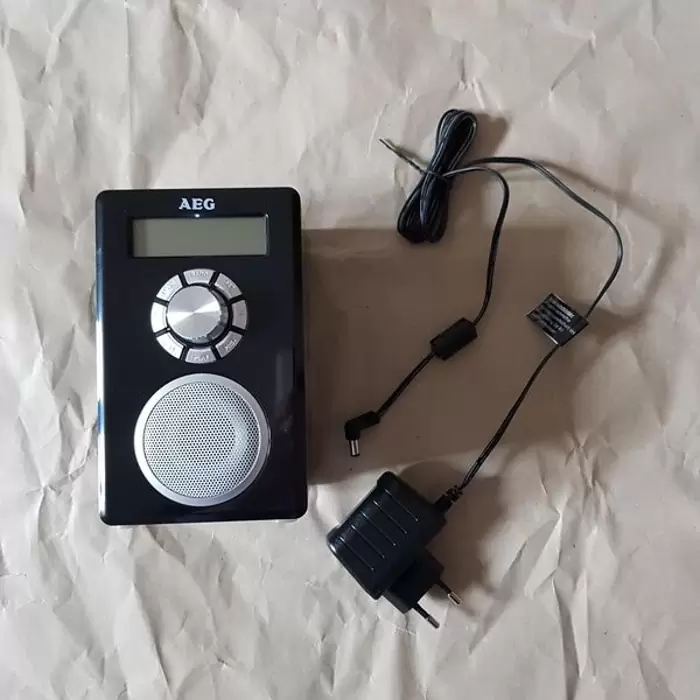 AEG MR 4139 BT Bluetooth Monoradio schwarz
