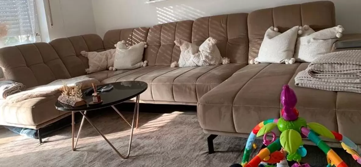 1.299€ Wohnlandschaft Couch mit elektrischer Sitztiefenverstellung